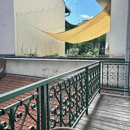Florianska Gate Luxury Apartments คราคูฟ ภายนอก รูปภาพ
