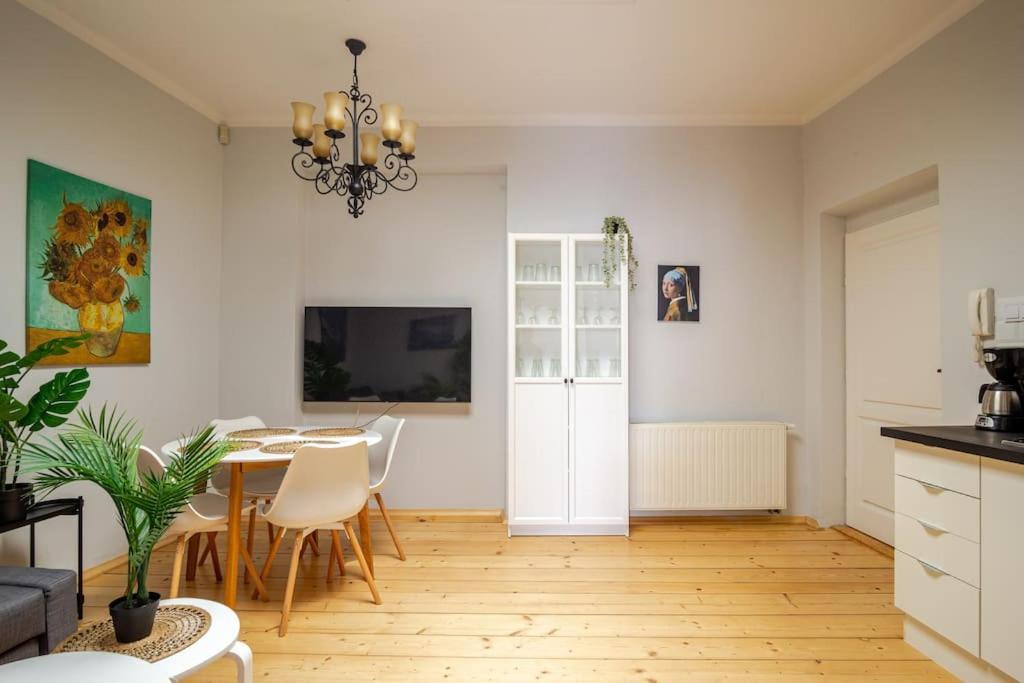 Florianska Gate Luxury Apartments คราคูฟ ภายนอก รูปภาพ