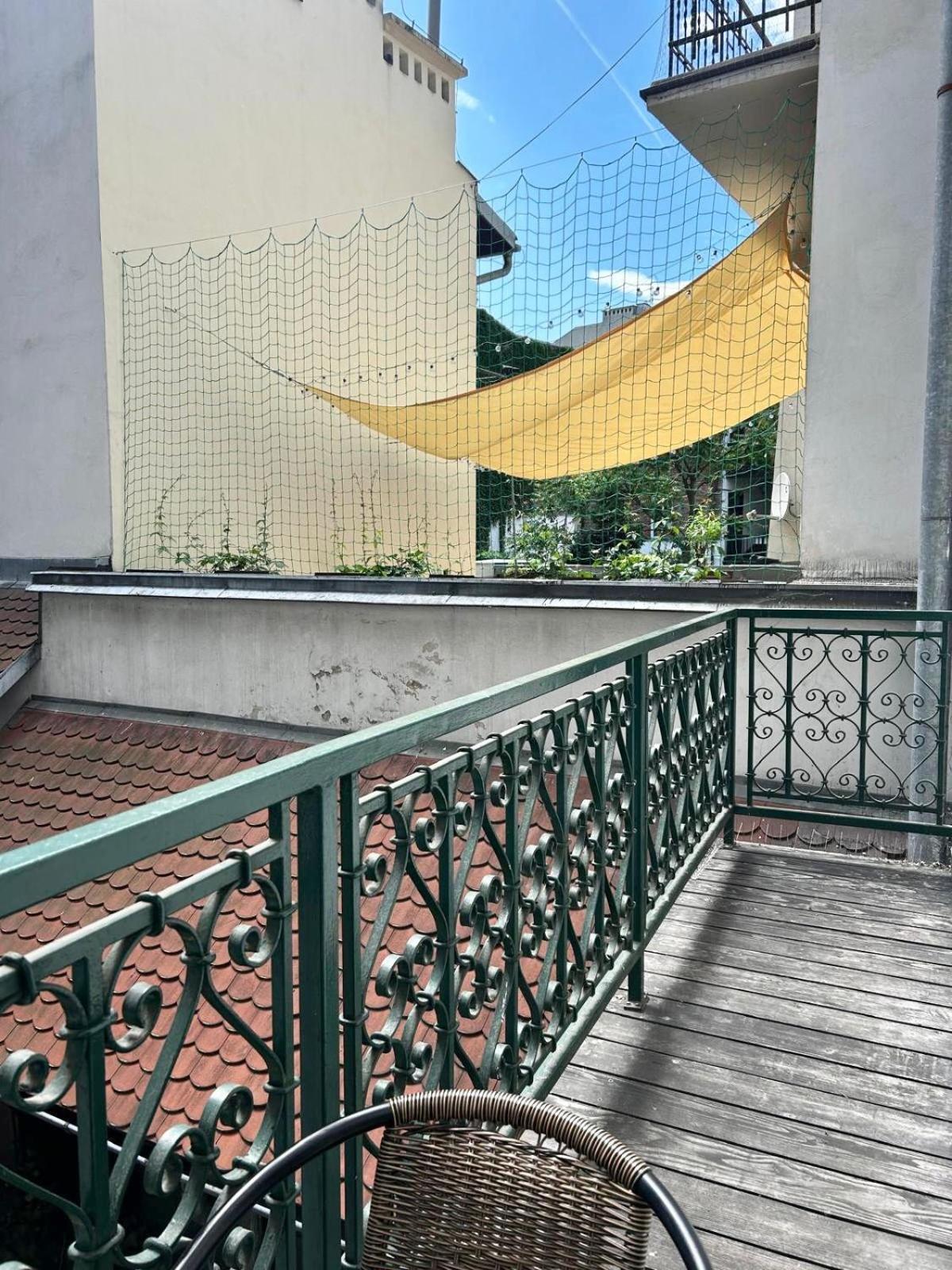 Florianska Gate Luxury Apartments คราคูฟ ภายนอก รูปภาพ